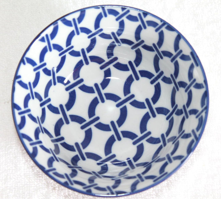 Japanische Teeschalen 4-er Set Porzellan, Retro Design Blumen, Nr. 052