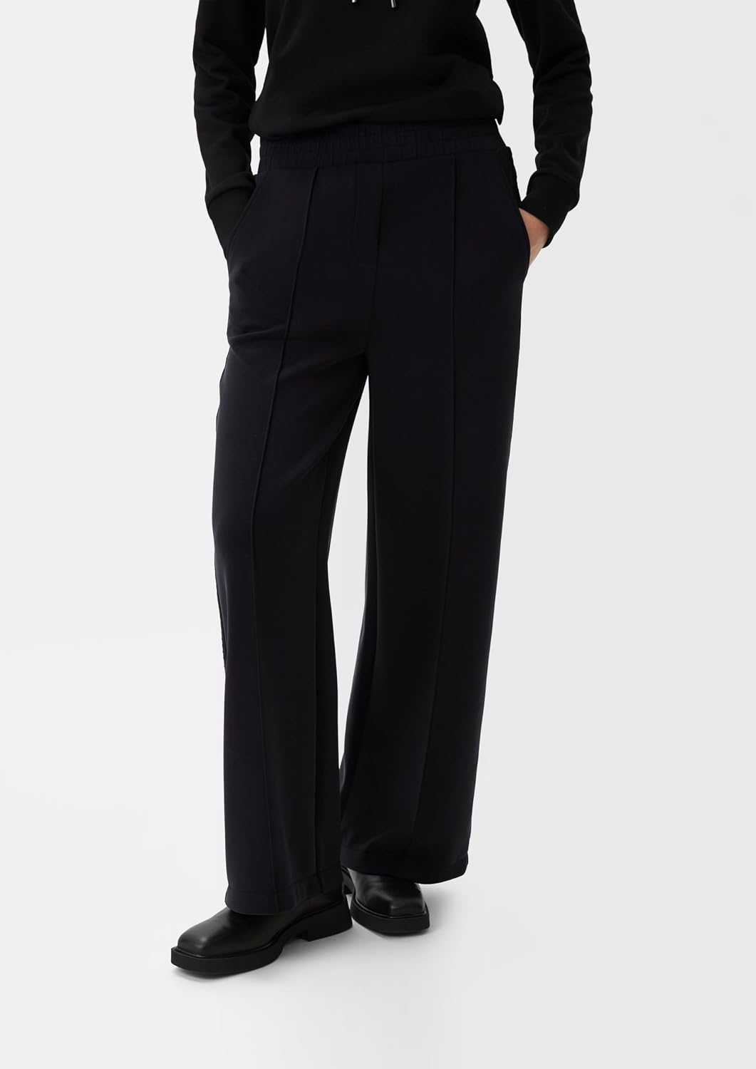 Comma Jerseyhose mit weitem Bein und Logo-Detail 38W / 32L 9999, 38W / 32L 9999