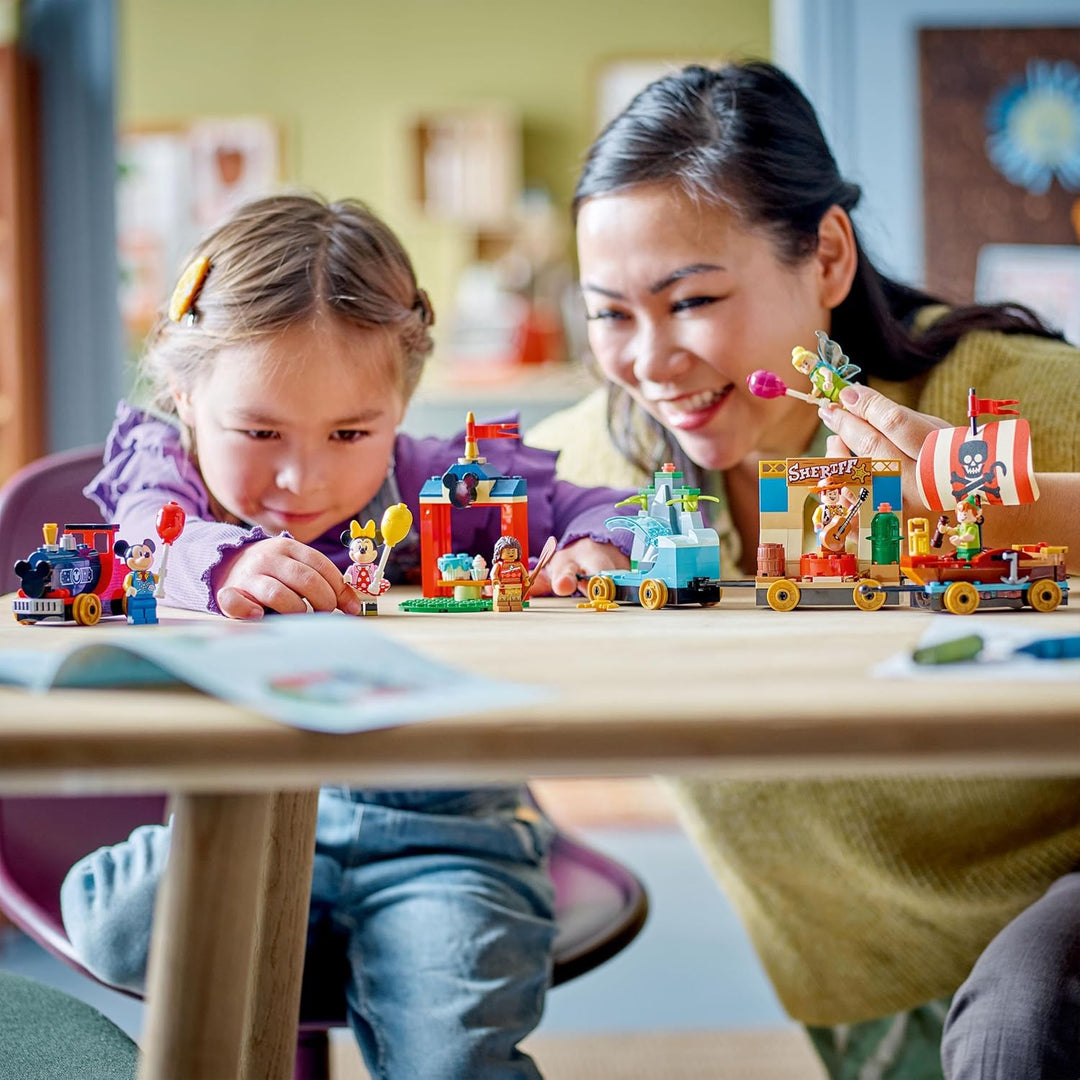 LEGO 43212 Disney: Disney Geburtstagszug Set mit Moana, Woody, Peter Pan und Tinker Bell Zug-Spielze