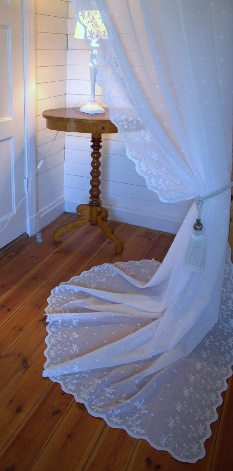 LillaBelle Gardinen Schal Kaya WEIss 1 x 130x250 cm BxH(L) Bestickt Shabby Vintage Landhaus Bandaufh