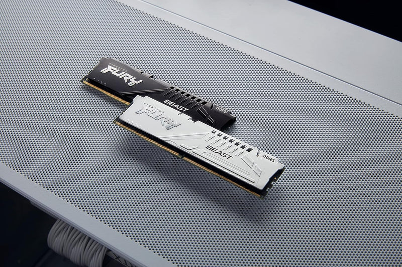 Kingston FURY Beast Weiss EXPO 64GB 5600MT/s DDR5 CL36 DIMM Desktop Gaming Speicher Kit mit 2 - KF55
