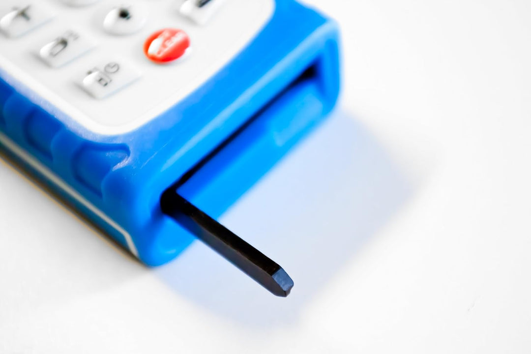 PeakTech P 2802 Profi Laser- Entfernungsmessgerät 0,05M … 80 M - mit Beleuchteter LCD-Anzeige und Wa