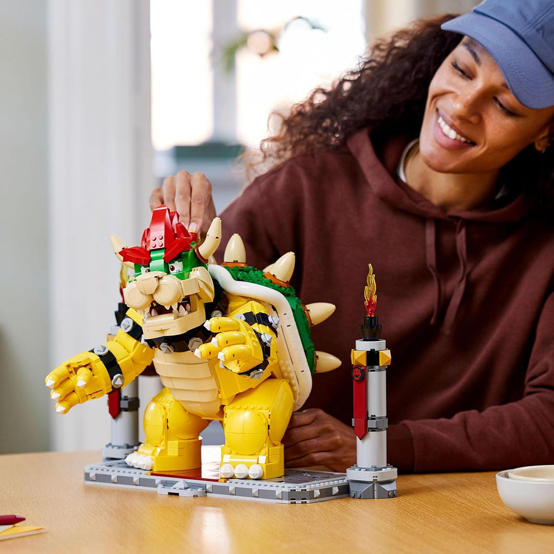 LEGO 71411 Super Mario Der mächtige Bowser, 3D-Modell-Bausatz, Bewegliche Figur zum Sammeln mit Duel