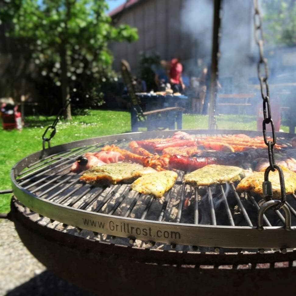 Grillrost RUND - 100cm aus Edelstahl - Handwerksprodukt - Made in Germany mit 3 Aufhängeösen Ø 100 c