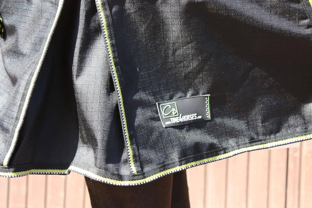 time4horses High Neck Thermodecke Pferdedecke Winterdecke Outdoordecke 100gr. 1200Denir 135 cm, 135