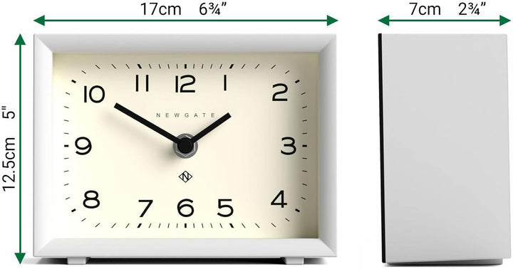 NEWGATE® Henry Schreibtisch Uhr | Zeitgenössisches rechteckiges Design | Weiss | Leicht lesbare nunb