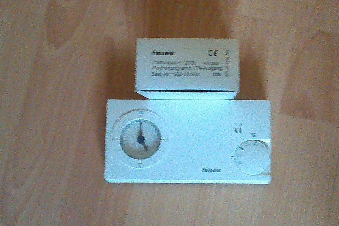 TA Heimeier 1932-00.500 Raum-Thermostat P für EMO T/-Tec, 230 V