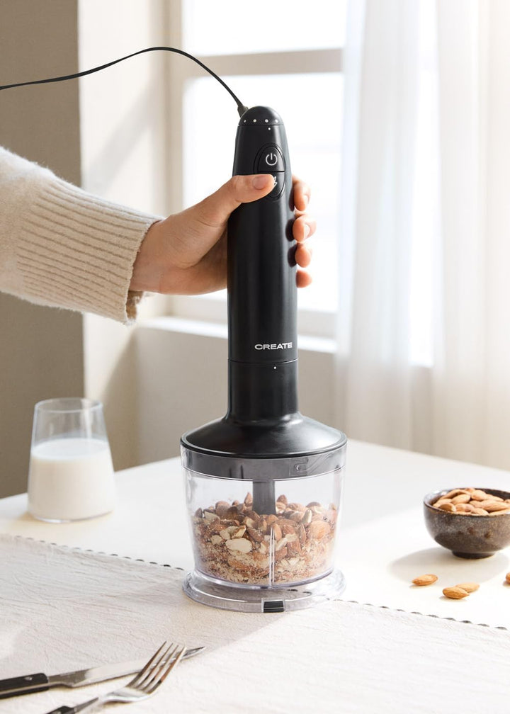 CREATE/FULLMIX RETRO/Handmixer schwarz/Mixt, schlägt und rührt, 6 Geschwindigkeiten, 600ml Messbeche