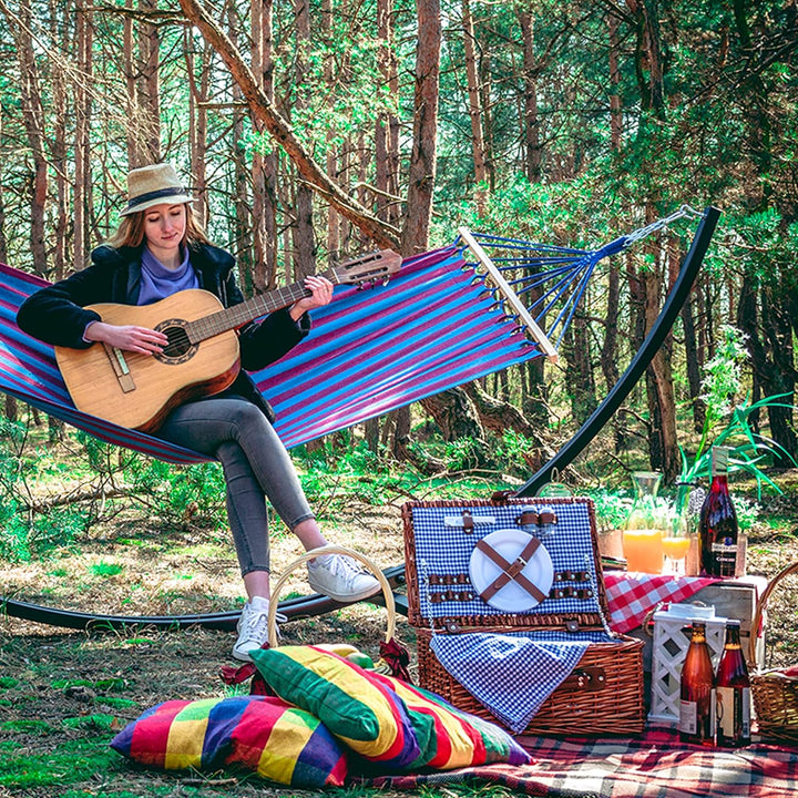 Zolta Picknickkorb 4 Personen - Korb mit Deckel - Weidenkorb mit Picknick Geschirr und Thermotasche