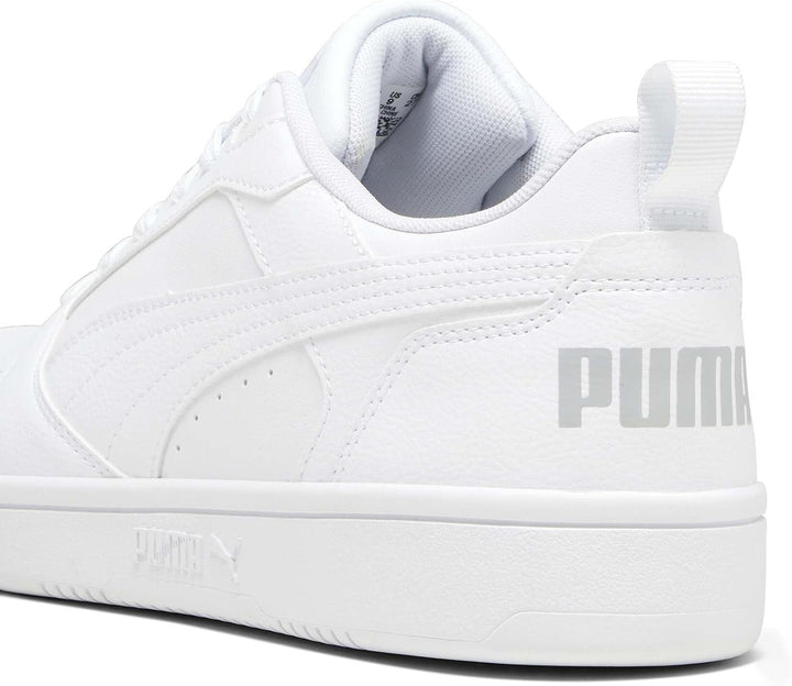 PUMA Herren Rebound V6 Low Leichtathletik-Schuh 43 EU Puma White Cool Light Gray, 43 EU Puma White C