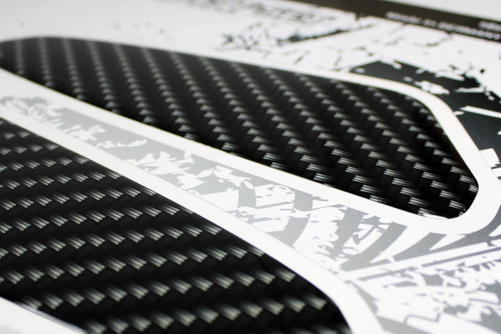 BIKE-label Tankpad Carbon Druck Schwarz kompatibel mit Suzuki X800710VA je Seite ca. 165 x 52 mm (Fo