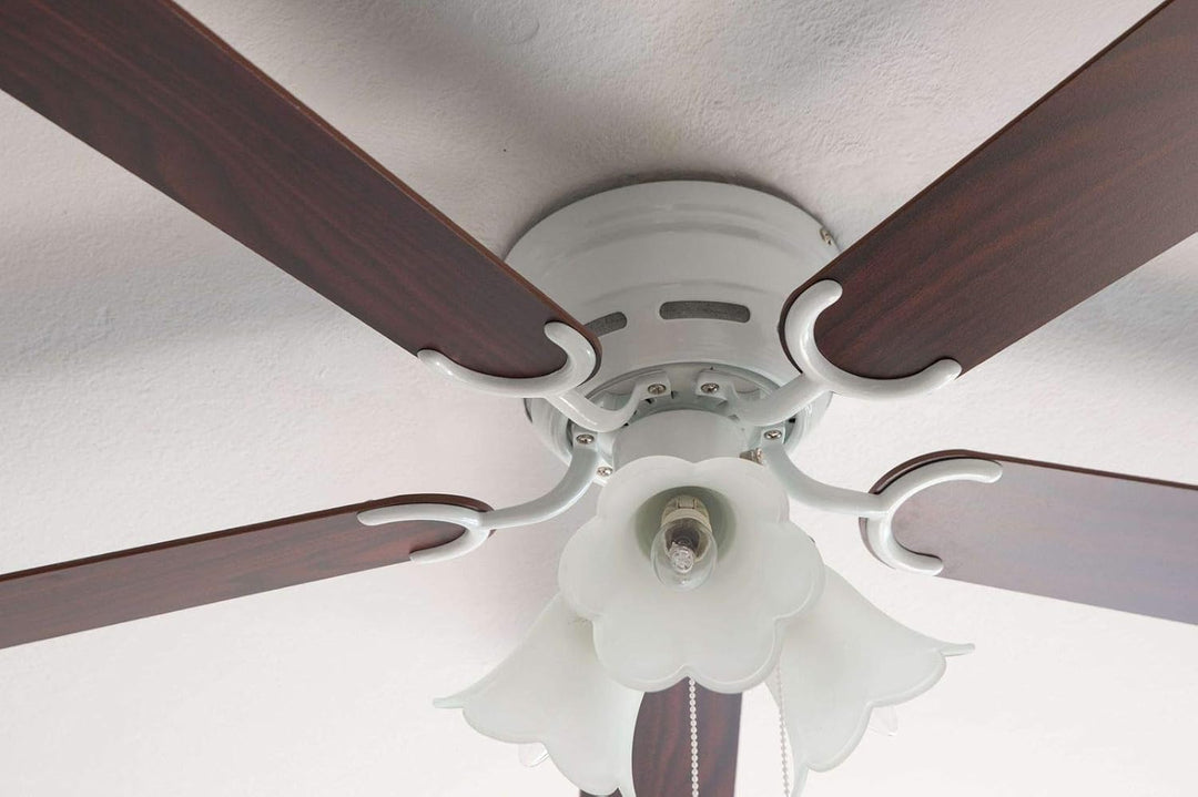 Pepeo - Kisa Deckenventilator mit Beleuchtung | Ventilator mit Zugschalter in Weiss mit Wendeflügeln