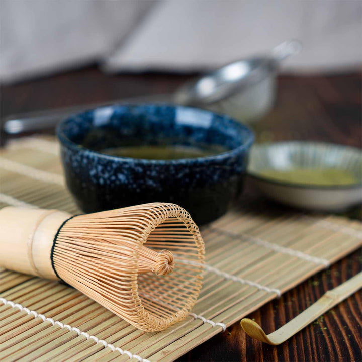 Dimono Original Matcha Tee-Set mit Matcha-Schale, Bambus-Besen & Dosierlöffel - Das Teezeremonie Ges