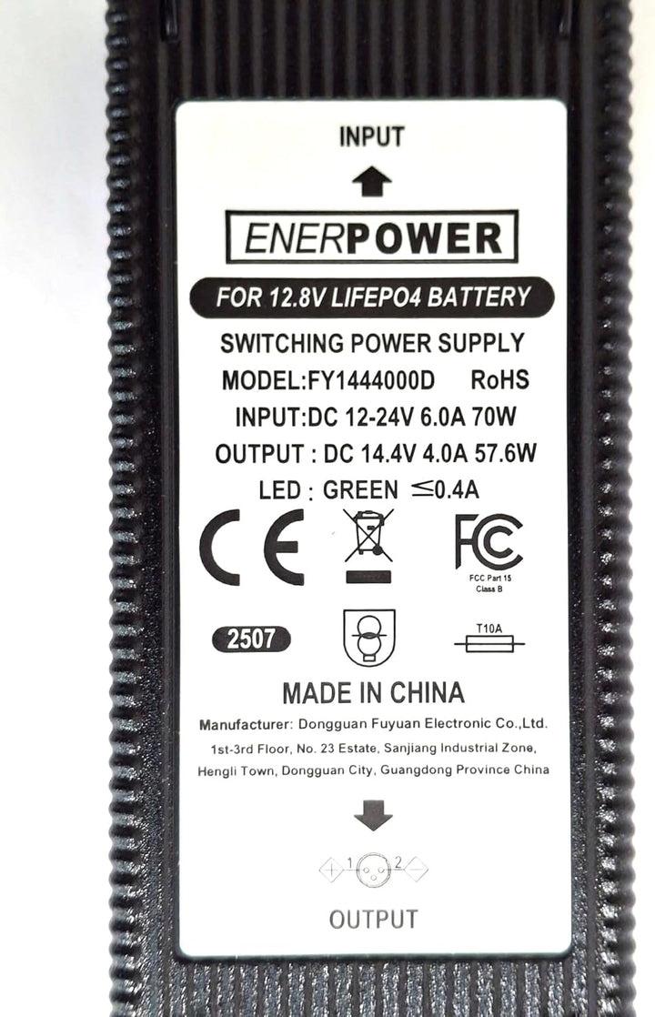 Enerpower DC-DC Kfz Ladegerät 12V-24V Li-Ion auf 14,4V 4A XLR-3 für 12V LiFePo4, AGM Akkus für Wohnm