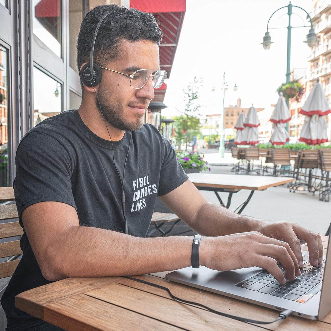 Koss KPH40 Utility-On-Ear-Kopfhörer, abnehmbares austauschbares Kabelsystem, Retro-Stil, ultraleicht