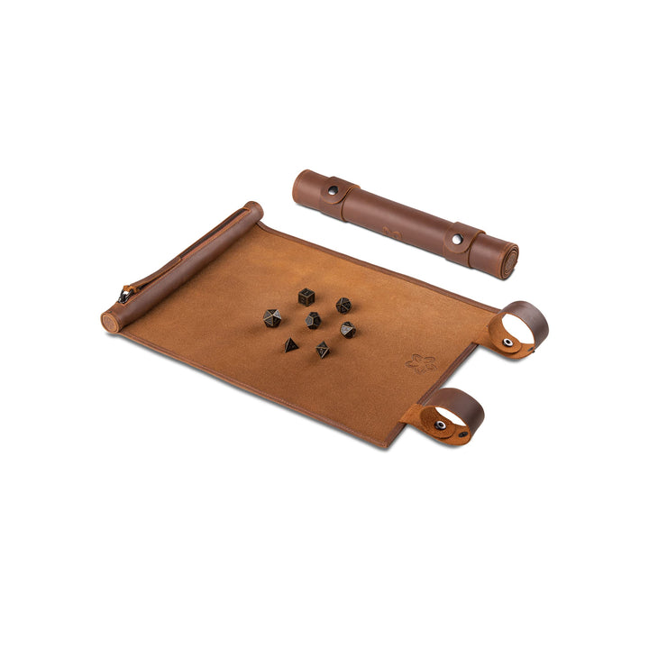 Melia Games RPG Würfelmatte zum Rollen inklusive Würfel Set - handgefertigte Würfelunterlage aus Ech
