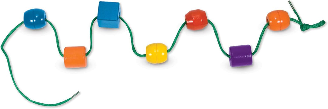 Melissa & Doug Fädelspiel mit Holzperlen für Kinder ab 3 Jahren, grosse Perlen in verschiedenen Form