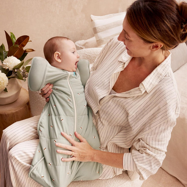 Love To Dream™ Swaddle UP™ Transition Bag, Large 8.5-11 kg, Bees Olive, Snug Fit, Zip-Off Wings, 2.5