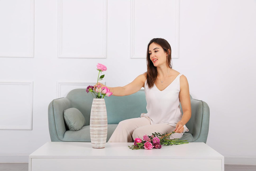 Leewadee Kleine Bodenvase für Dekozweige hohe Standvase Design Holzvase, Holz, 36 cm, White Wash, Wh