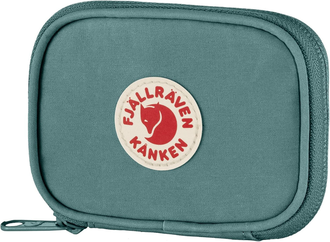 FJÄLLRÄVEN Kånken Card Wallet, Black, One Size, Frost Green