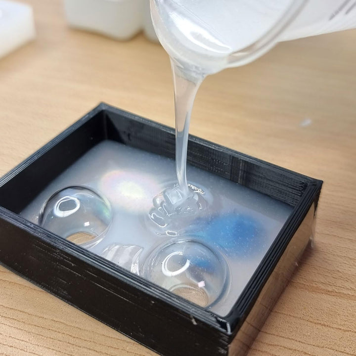 Reschimica Flüssiges Silikon Kautschuk 1:1 R PRO Glass, Durchscheinender Silikonkautschuk, ideal für