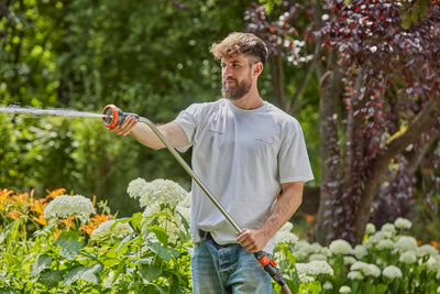 Gardena Profi-System-Spritz-Giessstab: Stab-Gartenbrause für einen höheren Wasserdurchfluss, regulie