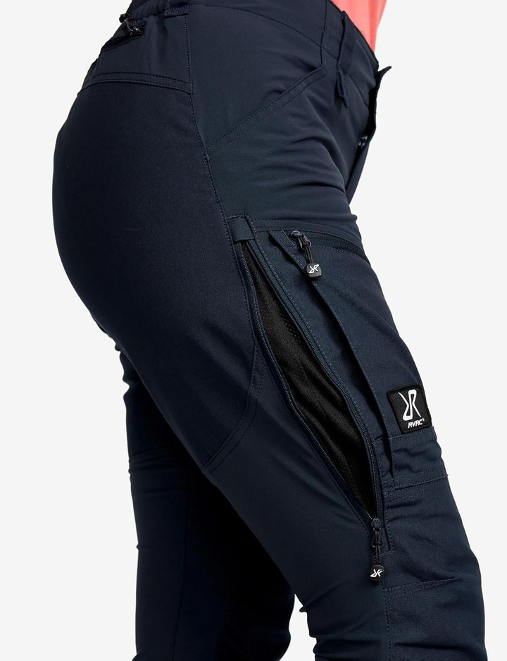 RevolutionRace Damen RVRC GP Pro Pants, Hose zum Wandern und für viele Outdoor-Aktivitäten M Blueber