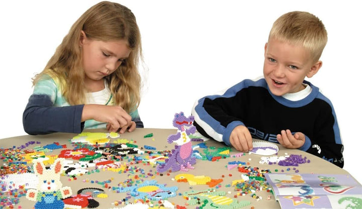 Hama Perlen 8806 Bügelperlen im Eimer mit ca. 3.000 Maxi-Perlen, vier kleinen Stiftplatten, Motivvor