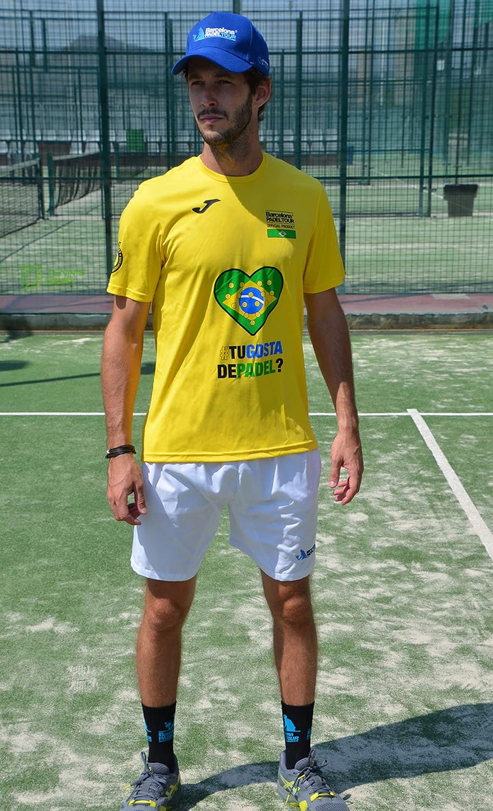 Barcelona Padel Tour - Joma Men's Short Sleeve Crew - Atmungsaktives Micro Mesh Gewebe mit Love Pade