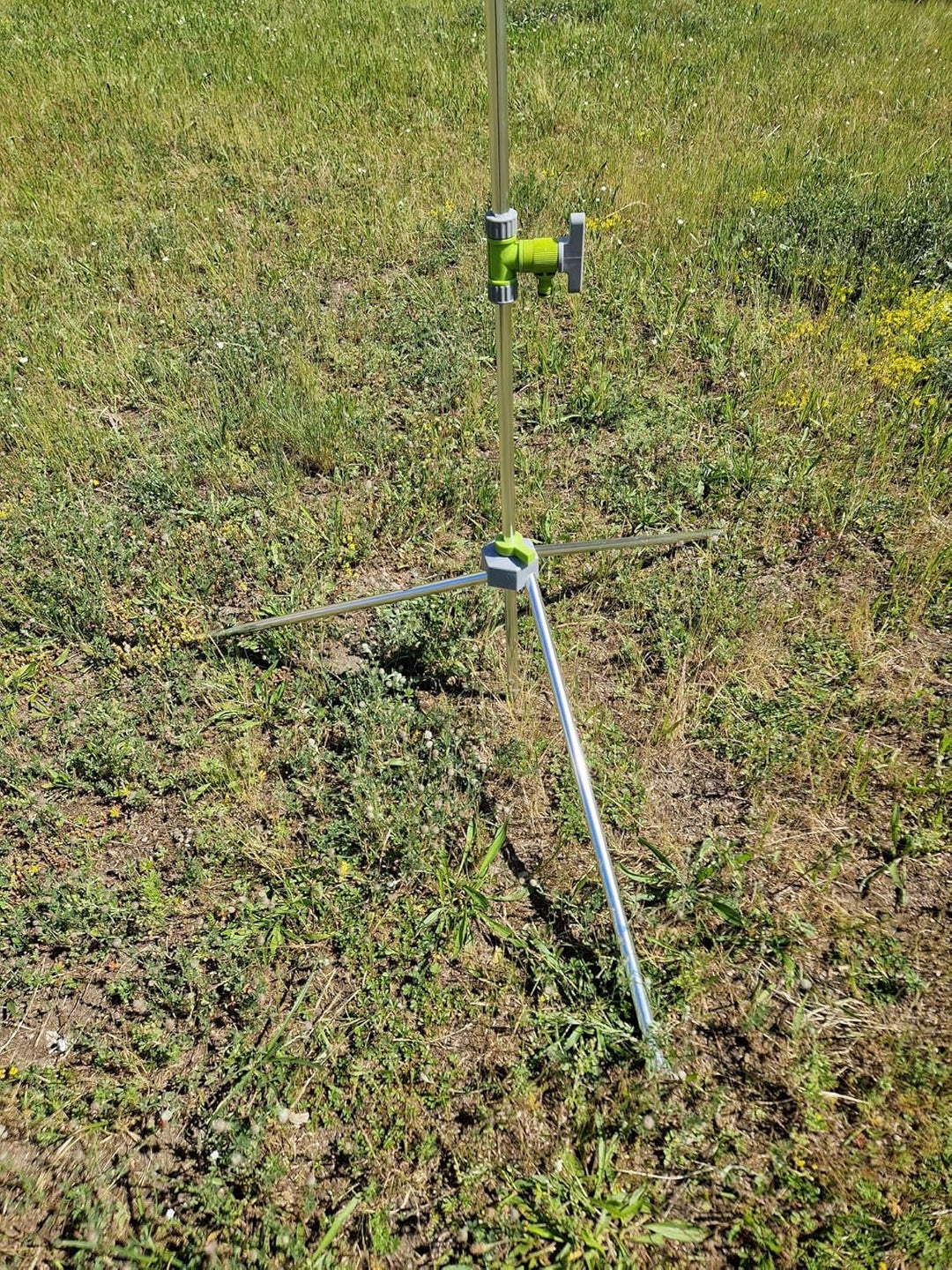 Generisch Gartendusche/Campingdusche mit Erdspiess, Höhenverstellbar, Schnellaufbau