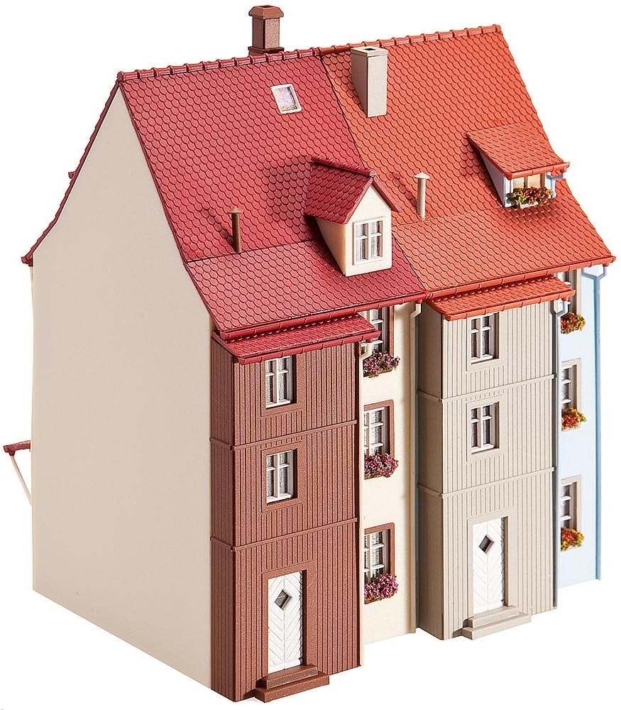 Faller FA130495 - 2 Kleinstadthäuser mit Erker, 103 x 62 x 142 mm, 110 x 62 x 152 mm