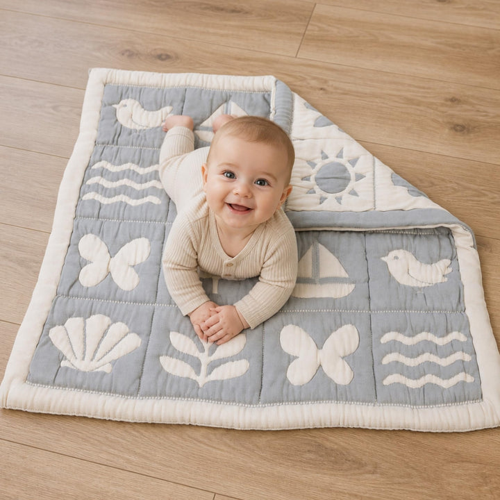 Spieldecke Baby 100 × 100 cm – Wendbar & Gepolstert | Waschbare Krabbeldecke – ideal für Tummy Time,