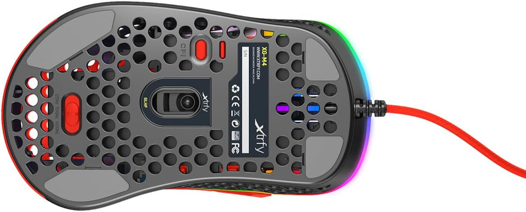Xtrfy M4 RGB, ultraleichte kabelgebundene Gaming-Maus, ergonomisches Design für Rechtshänder, hochmo