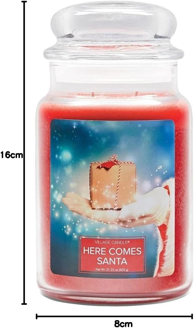 Village Candle Here Comes Santa Duftkerze im Glas, gross, 740 ml, Rot