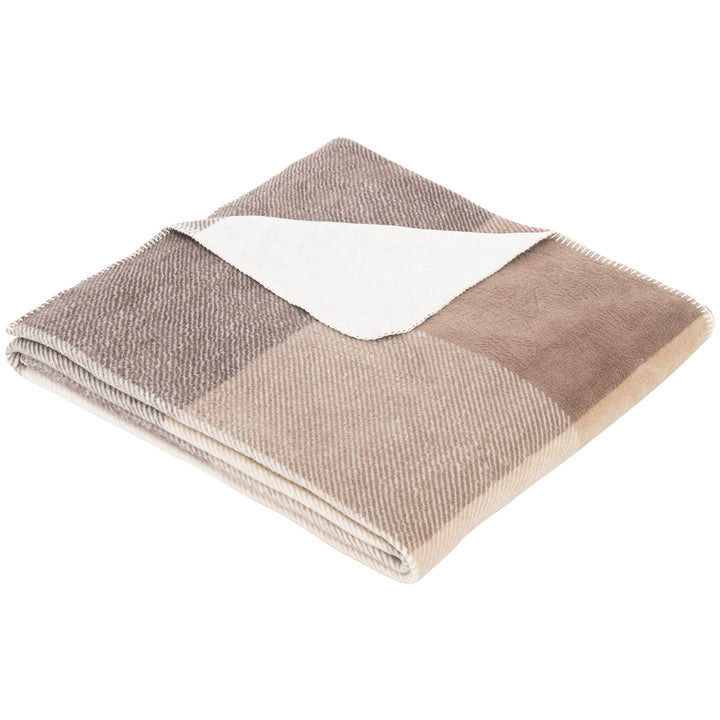 s.Oliver Karierte Kuscheldecke 150x200 cm - Karo Decke braun Natur, Sofadecke aus kuschelweicher und