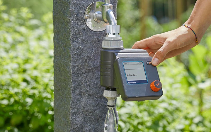 Gardena Bewässerungssteuerung Select: Automatische und zeitsparende Bewässerung, Flexible Bewässerun