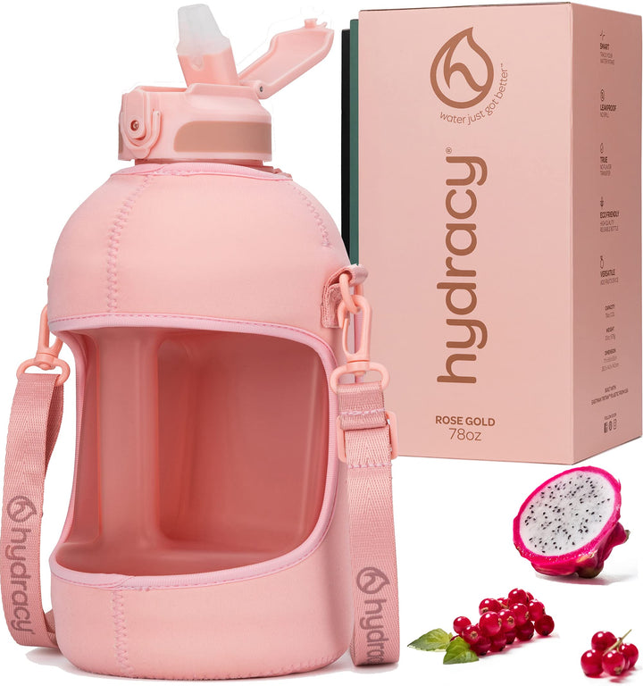 Hydracy Trinkflasche mit Hülle mit Taschen - 2,3L Trinkflasche mit Strohhalm und Henkel - Wasserflas