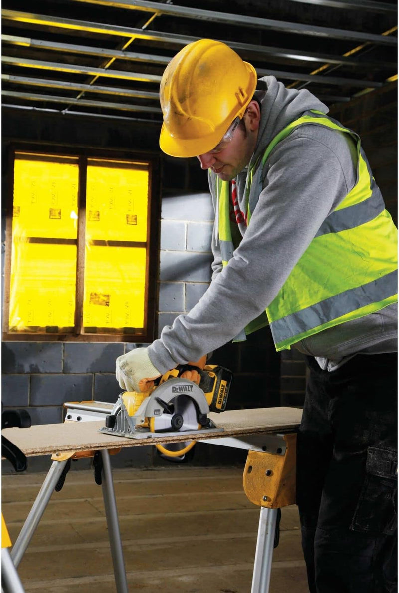 Dewalt 18 Volt Akku-Handkreissäge DCS391NT (760 Watt Abgabeleistung, Sägeblatt-ø: 165 x 20 mm , bis