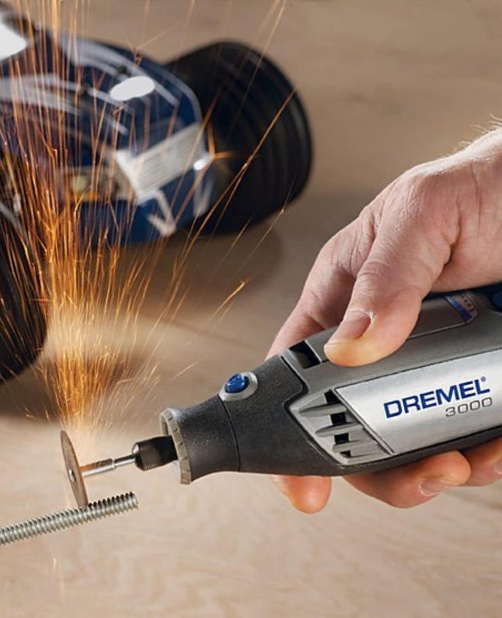 Dremel 3000 Multifunktionswerkzeug 130W, Set mit 5 Zubehörteilen, Variable Drehzal 10.000-33.000 U/m