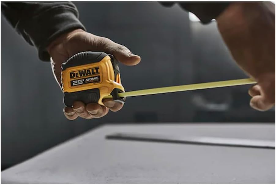 Dewalt Atomic Compact Series Massband, 63 cm, Maßband
