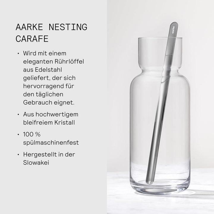 AARKE Nesting Carafe, Kristallglaskaraffe (1,1 Liter) + Edelstahl-Barlöffel, Karaffe