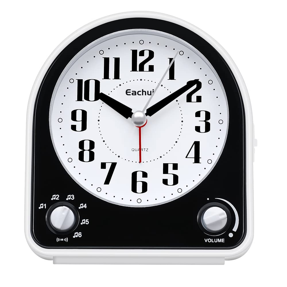 Eachui Analog Wecker mit 7 Alarmtöne, Nachtlicht, Snooze, Kein Ticken, Geräuschlos mit Einstellbare