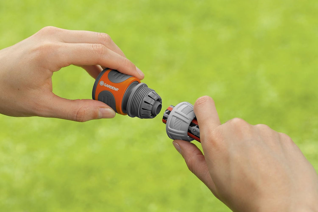 Gardena Classic Schlauch 13 mm (1/2 Zoll), 30 m & Schlauchverbinder 13 mm (1/2 Zoll) und 15 mm (5/8