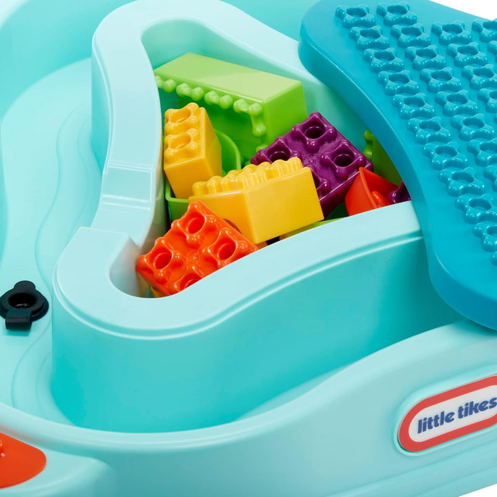little tikes Build & Splash Water Table mit 25 Zubehörteilen - Nasses und Trockenes Spiel, Drinnen u