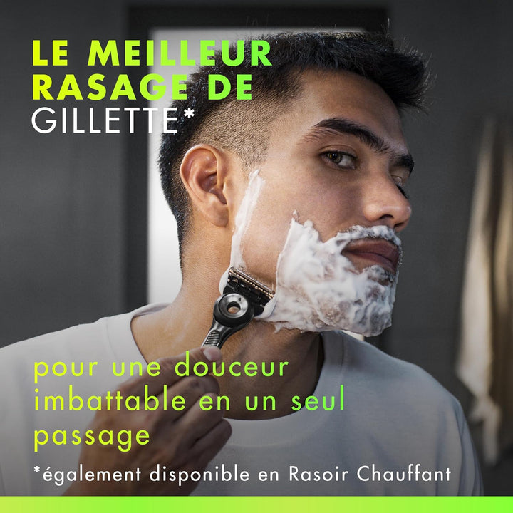 Gillette Labs mit Peelingstange, Rasierer für Herren, 1 Griff – 1 Nachfüllklinge, Black