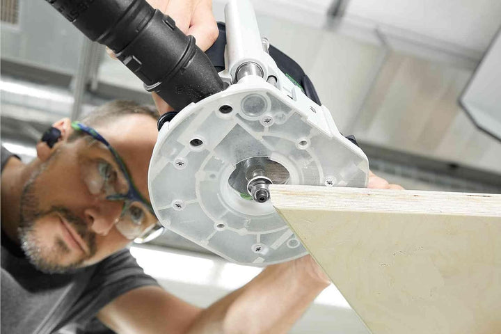 Festool Oberfräse OF 1010 REBQ-Plus (mit Seitenanschlag, Lichtmodul, Spannzange, Gabelschlüssel, plu