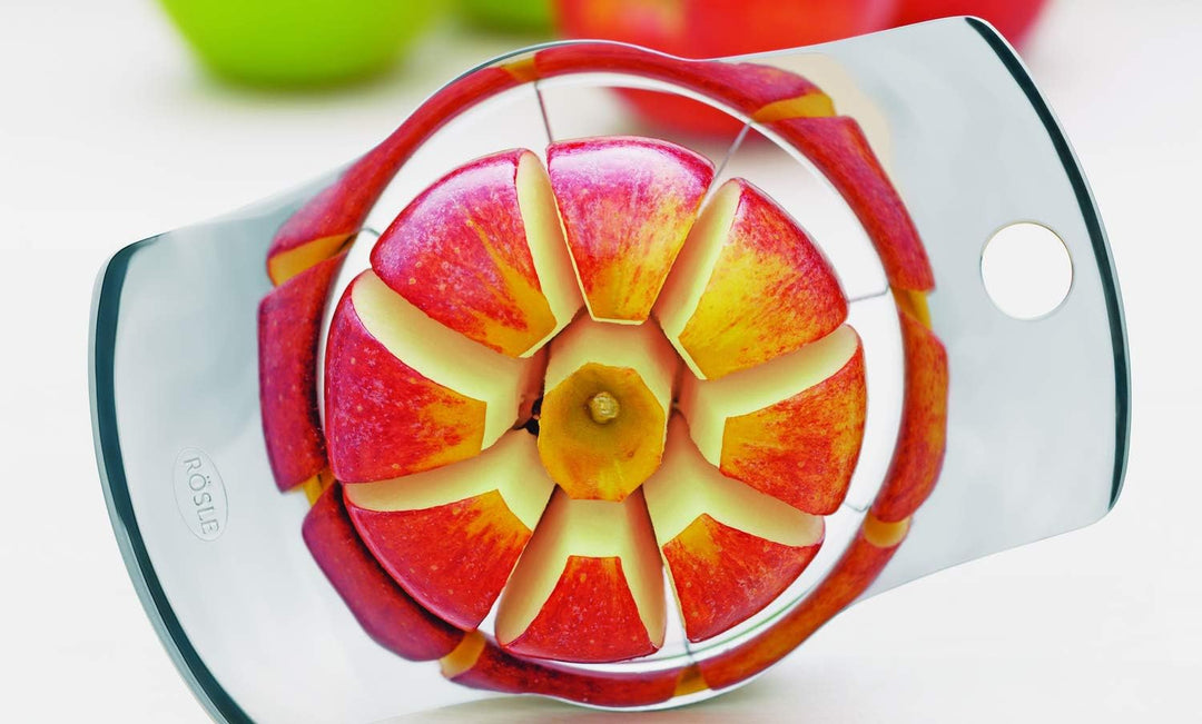 RÖSLE Apfel- und Birnenteiler, Apfelteiler zum Zerschneiden von Obst und Gemüse, mit Schutzdeckel au