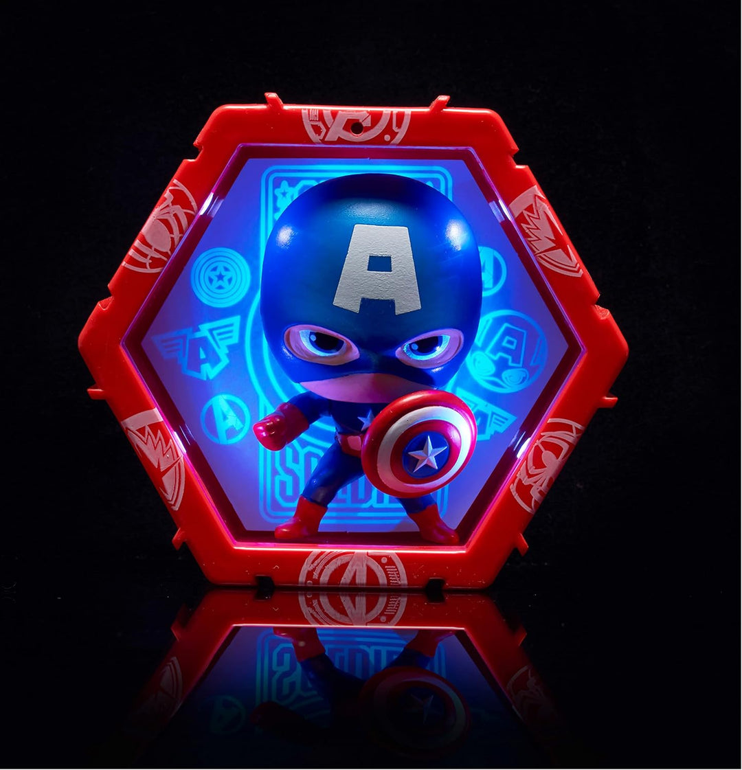 Wow! PODS Collection Avengers – Captain America, Figurine de Super-héros Lumineuse à tête branlante,