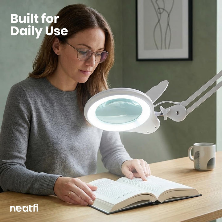 Neatfi Pro Series – Bifokale LED-Lupenlampe | 1200 Lumen | 8D/20D Vergrösserung | CRI 95 | 13 cm Gla