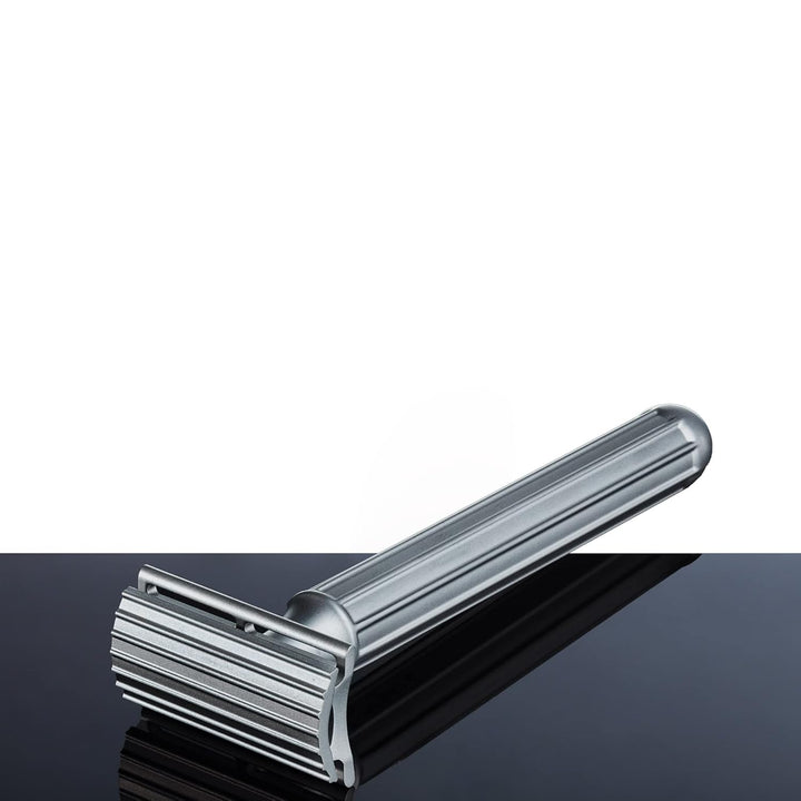 Design94 Rasierhobel aus Titan - Titanium ausgezeichnet mit dem German Design Award 2022 Titangrau 1